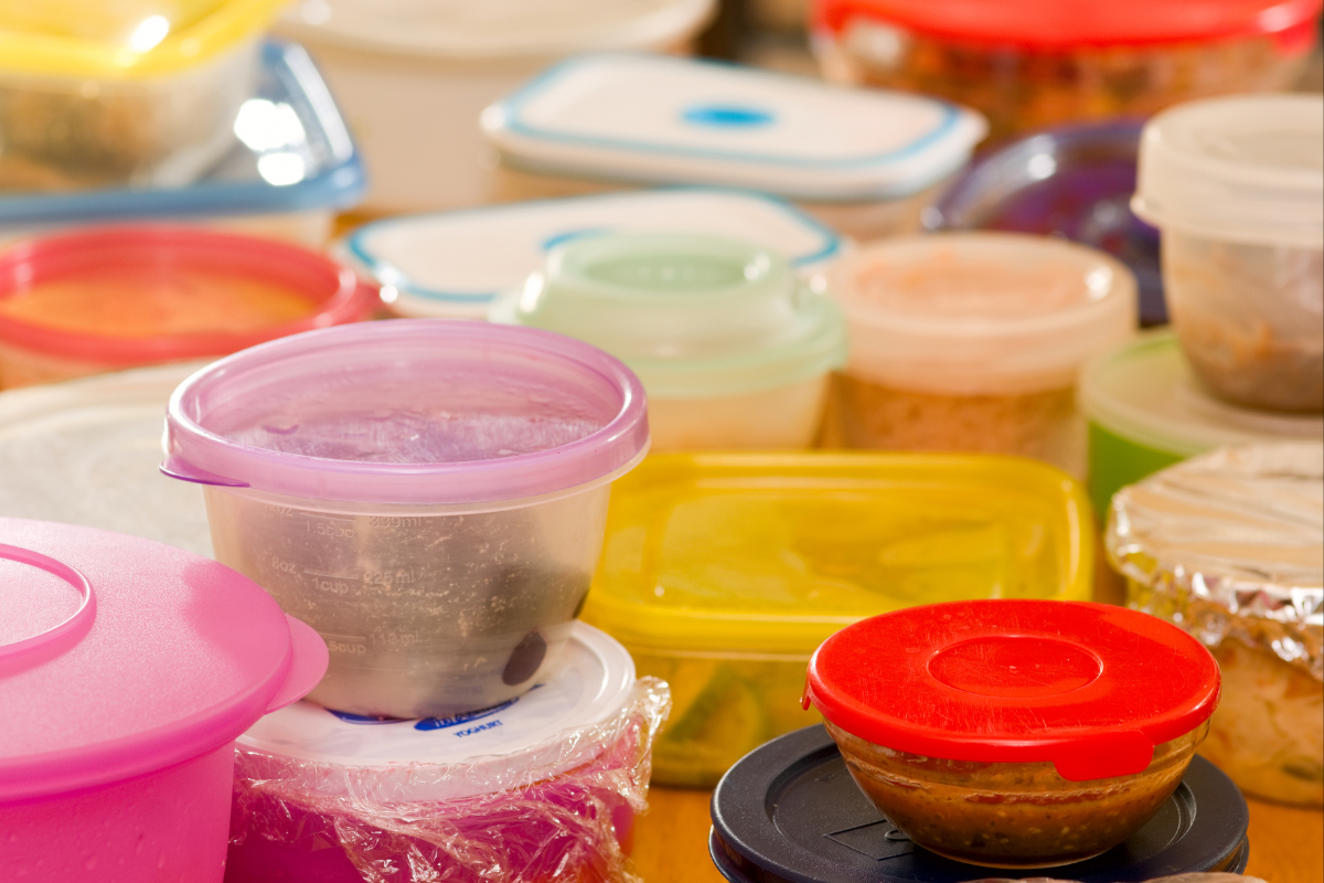 How To Get Smell Out Of Plastic Containers: 5 Simple Hacks
