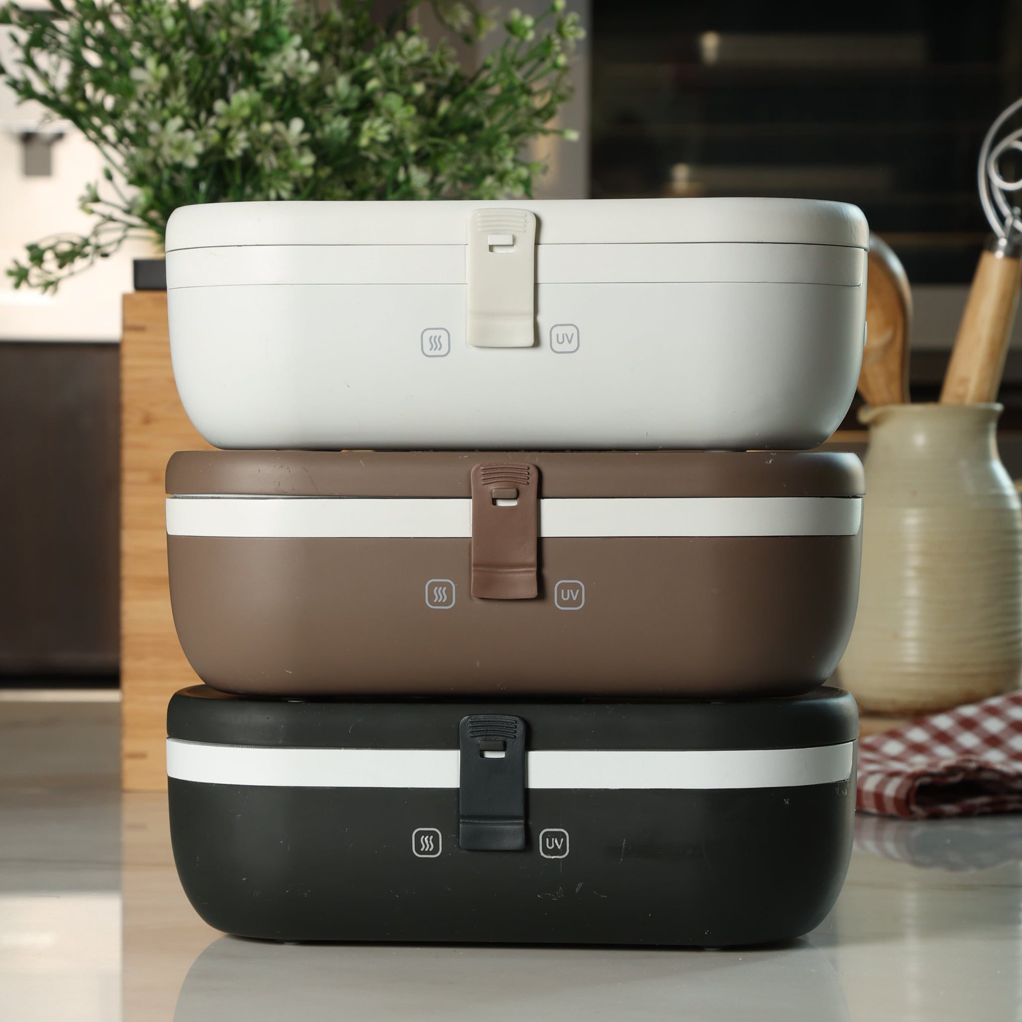 UVI Plus – SELF-HEATING LUNCH BOX WITH USB-C CORD AND UV LIGHT SANITIZER - Charcoal